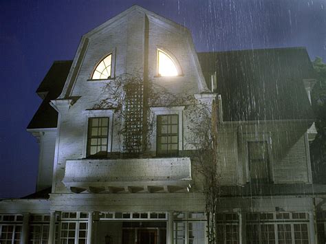 Amityville Horror House On Sale For 850000