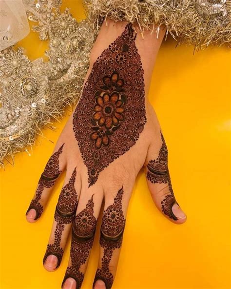 Stylish Back Hand Mehndi Designs Simple Zohal