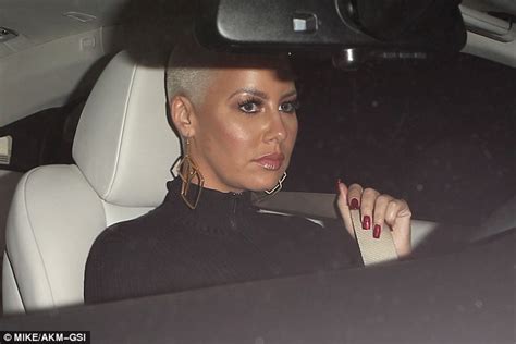 Amber Rose Flaunts Famous Curves For Hollywood Night Out Daily Mail Online