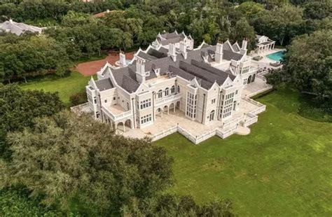 Buccaneers Co Owner Sells Huge Tampa Palace For Nearly 9 Million