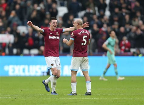 Declan Rice And West Ham Fans React To New Pablo Zabaleta Contract