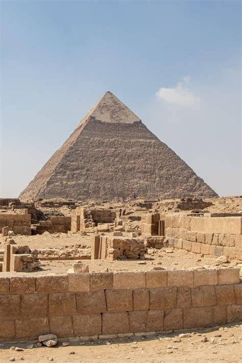 Pyramid Of Khafre Of Chephren Is The Second Tallest Of The Ancient