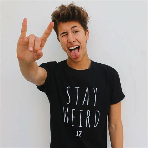 His birthday, what he did before fame, his family life, fun trivia facts, popularity rankings, and more. Juanpa Zurita Wiki, Biography | News Share