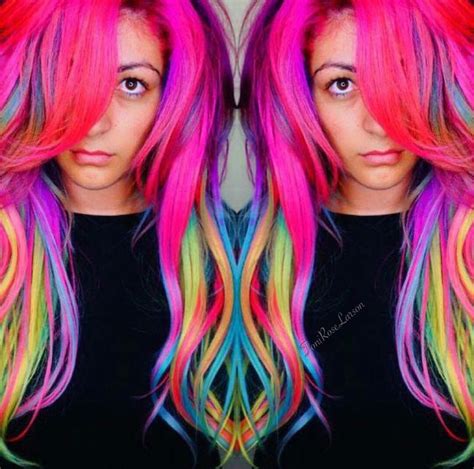 Brightly Colored Hair Beautiful Hair Dye Cool Hair Color Pretty