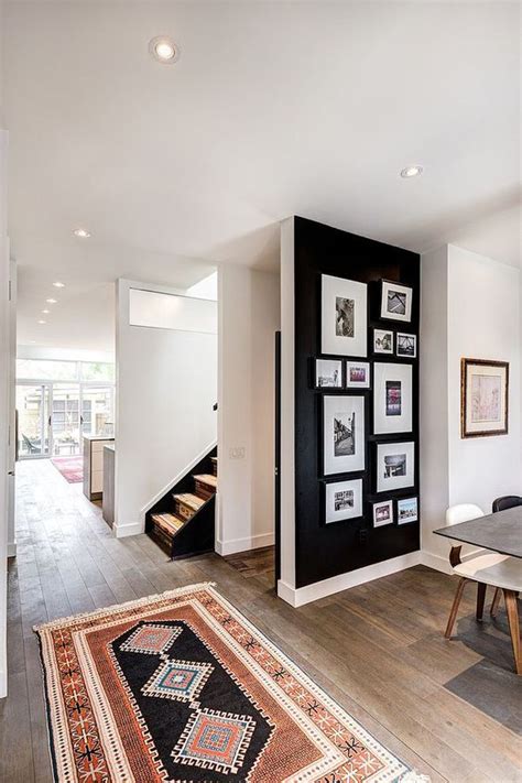 ideas for hanging family pictures | embrace the perfect mess You're only a few steps away from a gorgeous diy wall gallery.