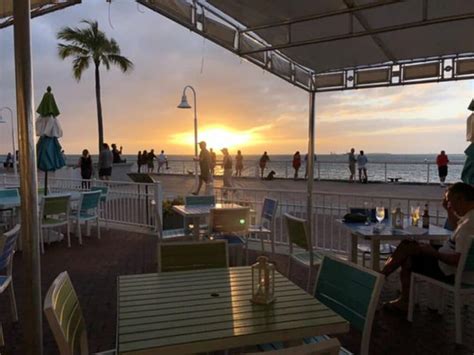 17 Key West Sunsets Spots for the Best Views I Boutique Adventurer
