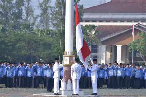 Pancasila merupakan rumusan dan pedoman kehidupan berbangsa dan bernegara bagi seluruh rakyat indonesia. Pemkab Bekasi Peringati Hari Lahir Pancasila