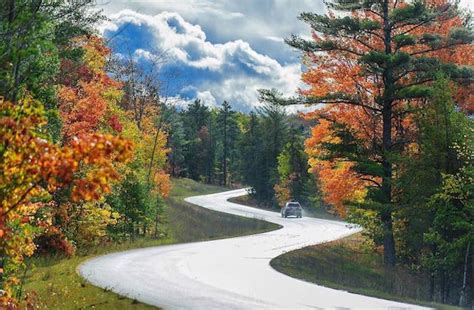 Fantastic Fall Scenic Drives In Michigan Michigan