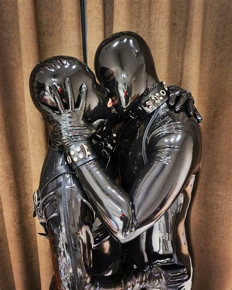 machozentai on twitter rt rubber hexed a breath of rubber rubberdrone rubbersuit rubbergay