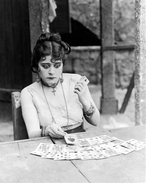 26 Lovely Photos Of Young Girls As Fortune Tellers From The Late 19th