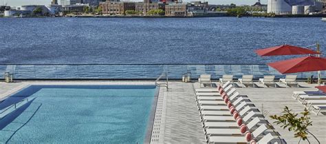The Pool Bar And Grill Private Cabanas Sagamore Pendry Baltimore