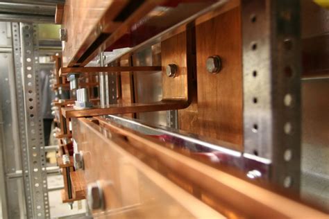 Busbar benefits and advantages - Electrical & copper busbars