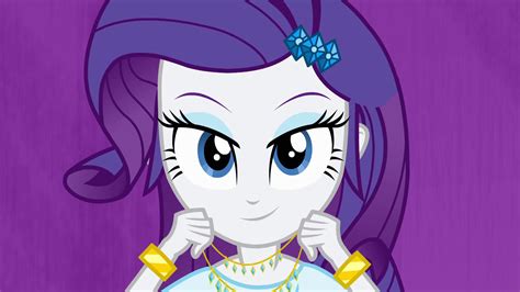 Image Rarity Putting On A Necklace Egpng My Little Pony Friendship