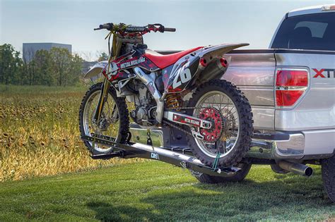 Hitch Mounted Motorcycle Carrier Tmc201 Macpower Group Inc