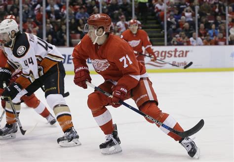 Watch Highlights Of Red Wings 4 3 Loss To Anaheim Ducks