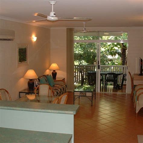 Palm Cove Tropic Apartments Qantas Hotels