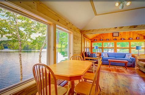 13 Cabin Rentals In Maine Cozy Log Cabins Lake Cottages For Rent