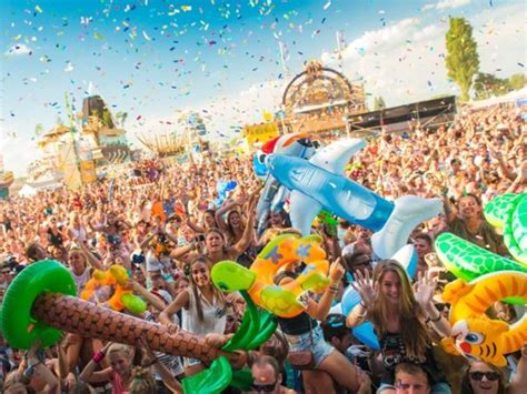 10 Fun Festivals Around The World You Shouldn T Miss This Year Greenorc