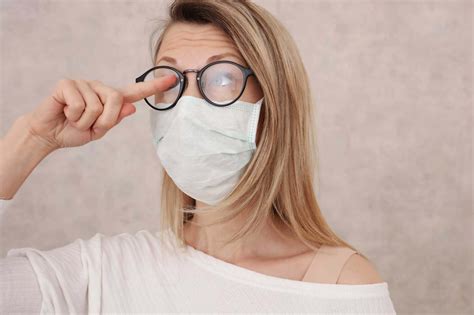 how to wear a face mask without fogging your glasses eye associates of south texas