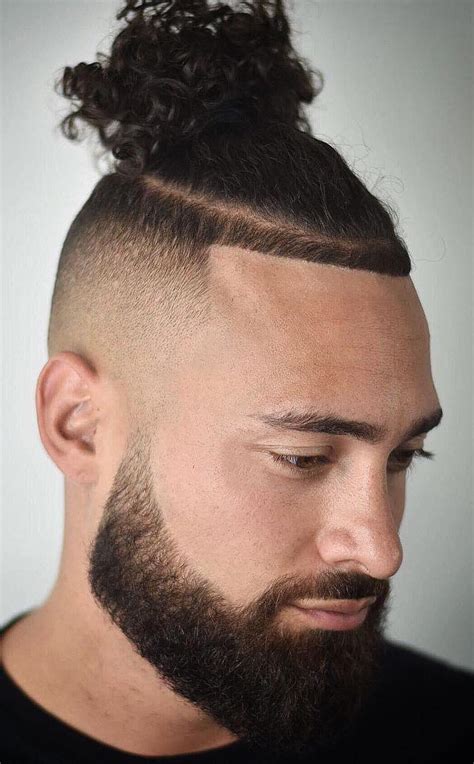 The Top Knot Hairstyle Visual Guide For Men 7 Different