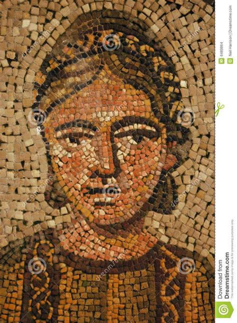 Pero estos consiguieron convertirlos en habituales en todos. Mosaico Romano Antico Di Giovane Donna Fotografia Stock ...