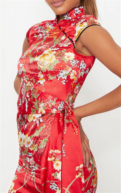 Red Oriental Print High Neck Maxi Dress Prettylittlething Aus