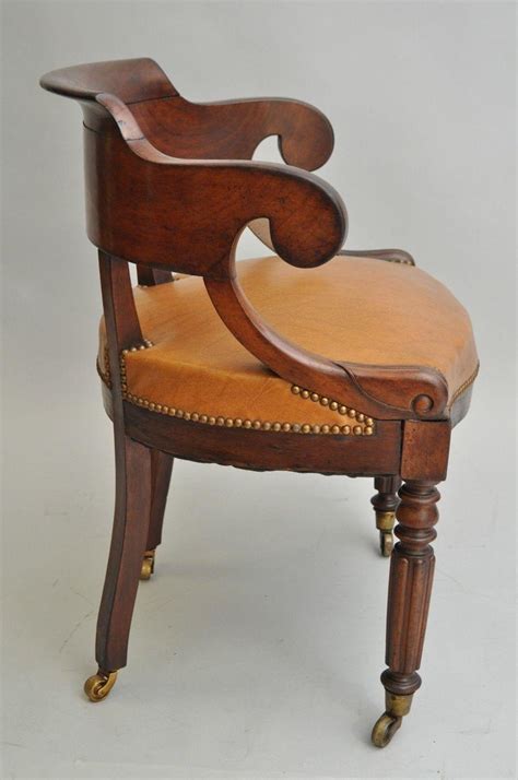 Pair of queen's armchair, 18th century regency entirely authentic very good condition, recently caning redone seat height: Antique English Empire Regency Mahogany Curved Caramel ...