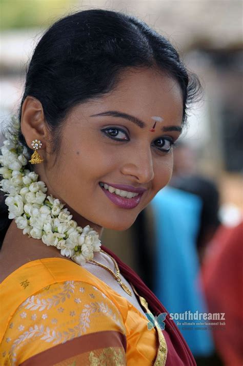 Malayalam actress kaveri gallery reviewed by aaria on 09:47 rating: South Movie Gallery « Saghakkal « Actress kaveri jha spicy ...