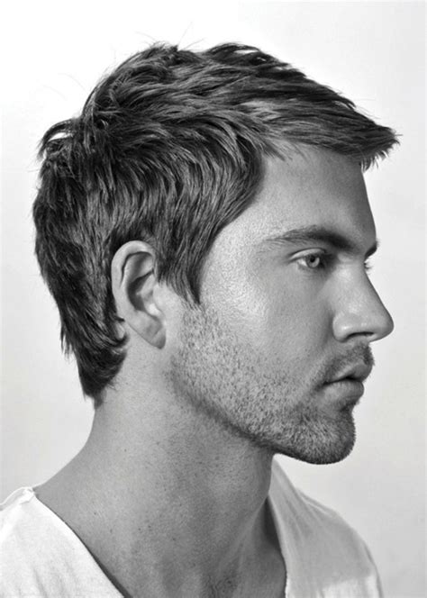 There are few ways to show the world you care about your appearance as easy as getting your hair in order. Best Short Hairstyles for Men | OhTopTen