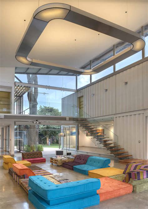 Container homes have become almost mainstream lately, with more and more inspiring designs and cool ideas popping up constantly. 8 Shipping Containers Make Up a Stunning 2-Story Home ...