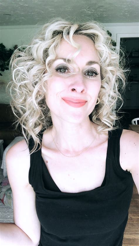 How I Get My Tighter Curls Aka My Attempt To Look Like Meg Ryan