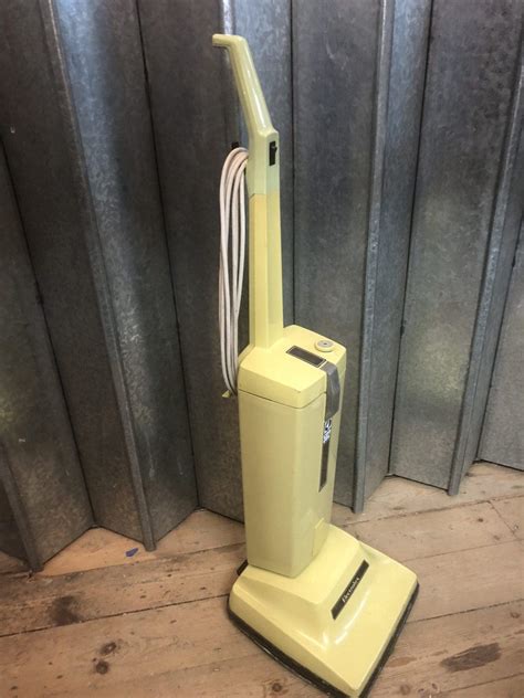 Thbeuv03 Electrolux 502 Upright Vacuum Cleaner Trevor Howsam Limited