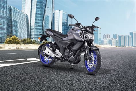 Yamaha Fzs Fi V3 V4 Deluxe Price Images Mileage Specs And Features