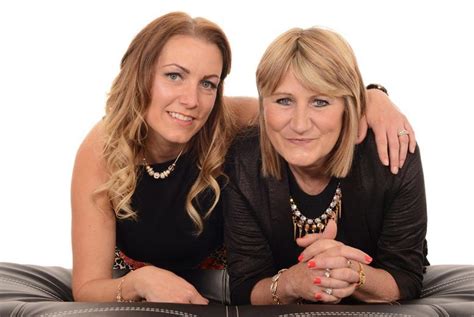 Mother And Daughter Photoshoot Nottingham Wowcher