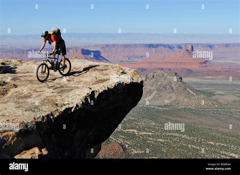 Mountain Biker Porcupine Rim Trail Castle Valley Moab Utah Usa