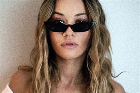 Rita Ora Strips Totally Naked In Ridiculously Raunchy New Year Exposé Daily Star