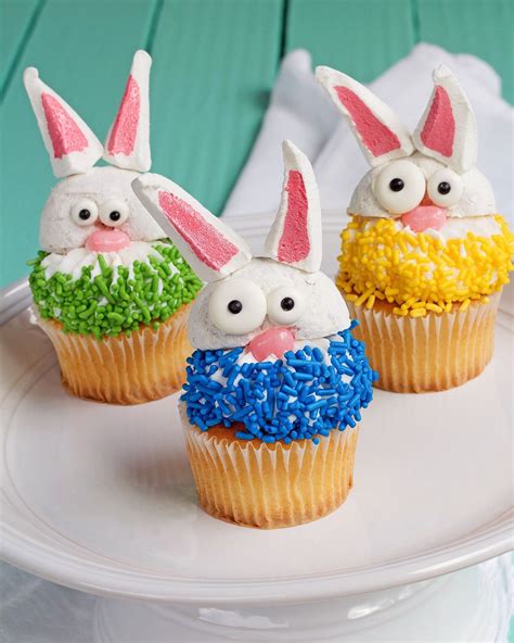 From chocolate sweets to gold treats. Simple, Cute Bunny Cupcakes | Bunny cupcakes, Easter bunny ...