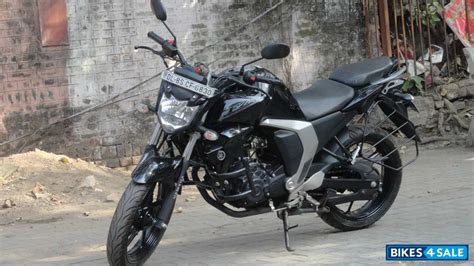 Used 2017 Model Yamaha Fz Fi V2 For Sale In New Delhi Id 199569 Black