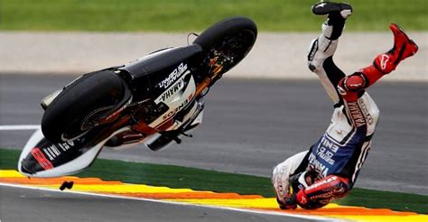 Motogp Crashes 800x416 Berita Dan Ulasan Dunia