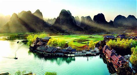 Day trips to leshan and emei shan. Guilin || China - Weirdly Beautiful Places # 2 | Khichdi ...