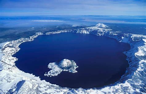 Crater Lake Oregon Travelworld International Magazine