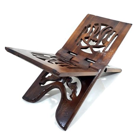 Untuk membuat meja belajar maka yang akan anda butuhkan diantaranya adalah gergaji, mesin bor, siku, meteran, triplek, kayu reng, amplas, masker. Cara Membuat Meja Ngaji Lipat - Design Rumah Minimalisss