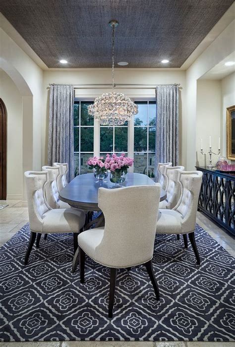 17 Marvelous Dining Room Designs With Beautiful Chandelier