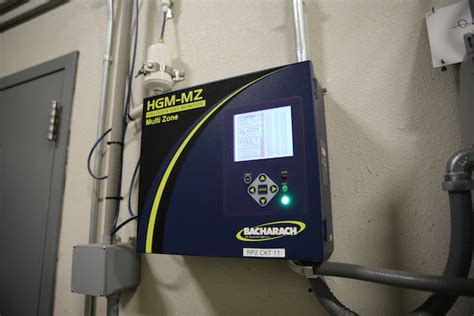 The tru pointe ir features flexible probe (15 in.) with probe extensions (incl. Continuous Refrigerant Monitoring System