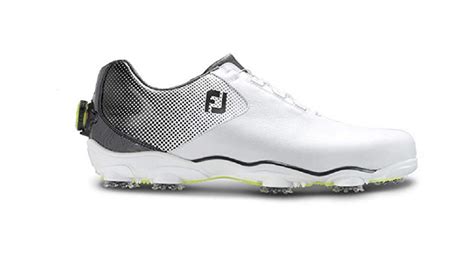 With a dedicated customer following and immense tour presence, it's no wonder that so many golfers turn to footjoy when looking for gear to play their best on the course. 8 Best FootJoy Golf Shoes for Men (2020) | Heavy.com