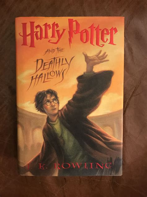 Harry Potter And The Deathly Hallows Book 7