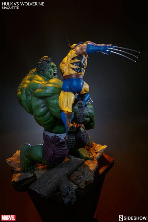Marvel Comics Hulk Vs Wolverine Maquette By Sideshow The