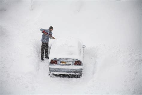 What Causes A Blizzard? (And How Is It Different From A Snow Storm?)