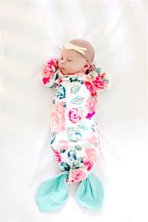 Grandparent gift ideas for new baby. 35 Crafty Baby Girl Gifts to Make - Tip Junkie
