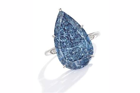 Blue Diamonds Take The Spotlight At Holiday Auctions Penta